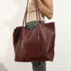 Bolso Shopper de cuero charol
